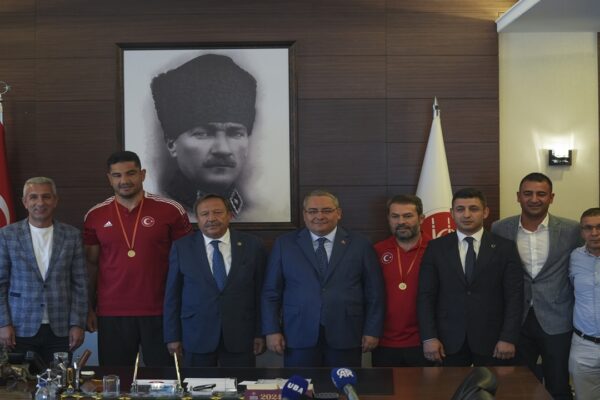 Taha Akgül Karakucak Güreşleri İçin Geri Sayım Başladı