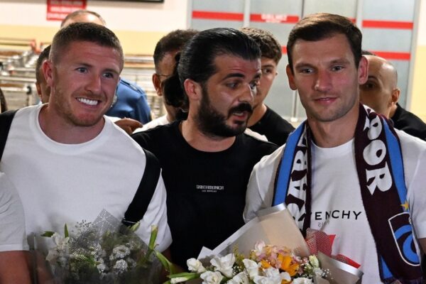 Barisic ve Lundstram, Trabzon’a Geldi