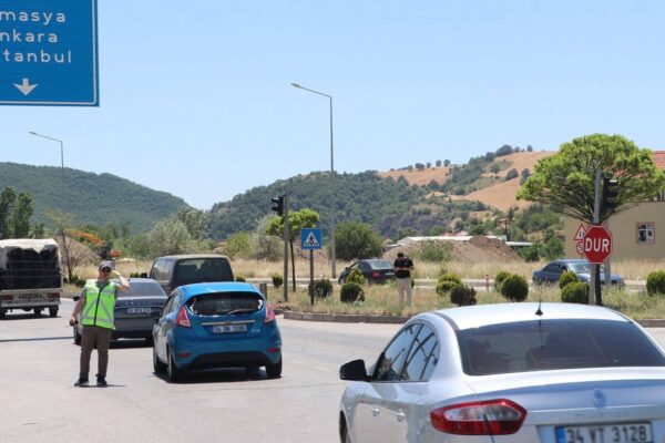 Bayram Tatili Dönüşünde Trafik Yoğunluğu