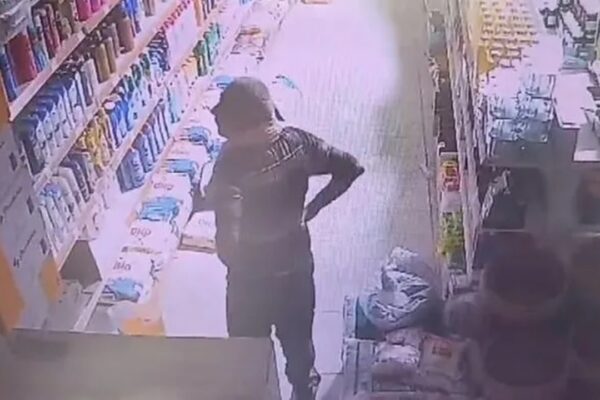 Marketten Hırsızlık Yapan Şahıs Yakalandı