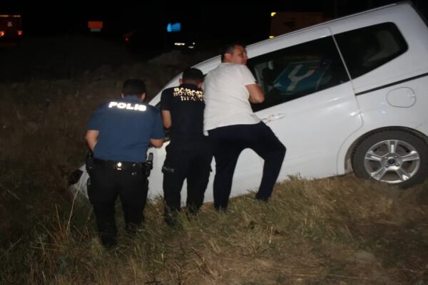 Sakarya’nın Taraklı İlçesinde Trafik Kazası: 3 Yaralı