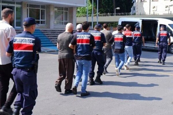 Emniyet ve Jandarmadan Ortak Operasyon: 830 Gözaltı