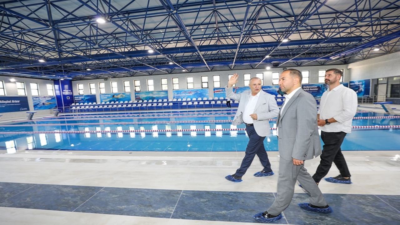 Yenilenen Niğde Belediyesi yüzme havuzu yarın açılıyor
