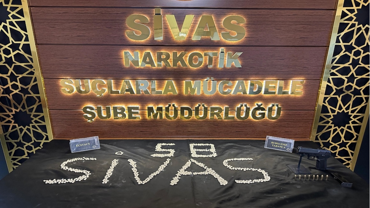 Sivas'ta uyuşturucu operasyonlarında 6 şüpheli tutuklandı