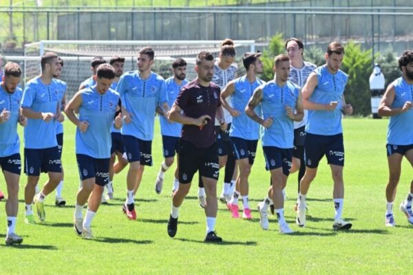 Trabzonspor, Yeni Sezona Hazırlık için Macaristan’a Gitti