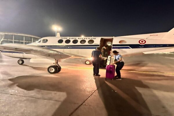 Türk Kara Kuvvetleri Uçağı İle İstanbul’dan İzmir’e Greft Taşındı