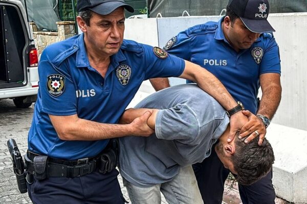 53 Yıl 7 Ay Kesinleşmiş Hapis Cezası Bulunan Hükümlü Yakalandı