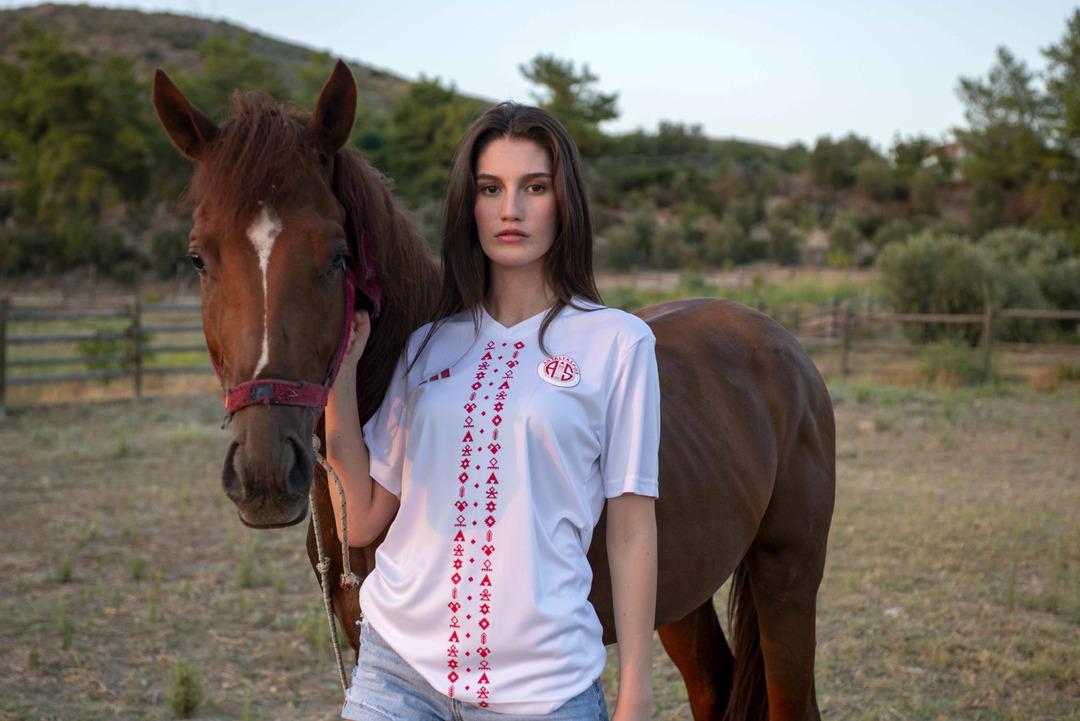 Antalyaspor Yeni Sezon Forma Fotoğrafları
