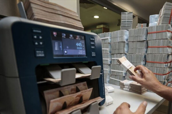 Banka Kredi Faizleri Düşecek mi? Uzman İsimden Açıklama
