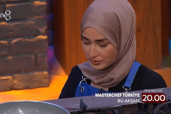 MasterChef’te Beyza’ya Ne Oldu Neden Ağladı?