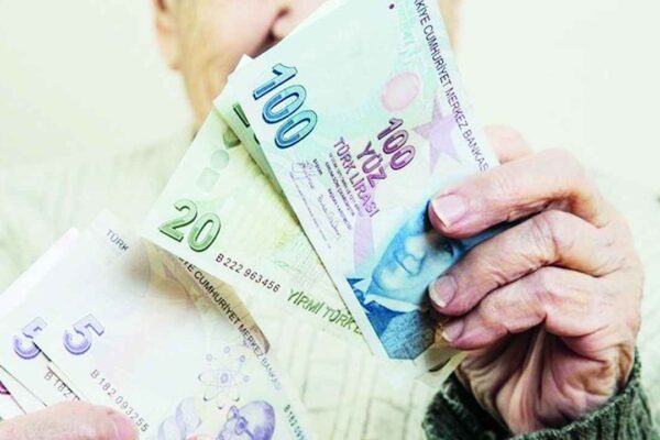 Emekliye Seyyanen Zam Son Dakika Gelişmeleri