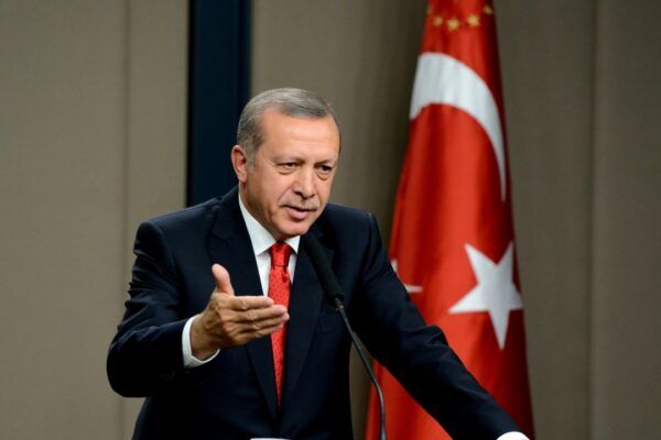 Cumhurbaşkanına Üst Düzey Kamu Yönetimi Atama Yetkisi