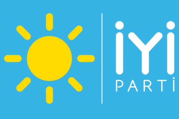 İYİ Parti’de İstifa Depremi!