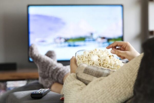 25 Ekim TV Yayın Akışı: Bugün Kızılcık Şerbeti, Yalı Çapkını, Arka Sokaklar Yayınlanacak mı?