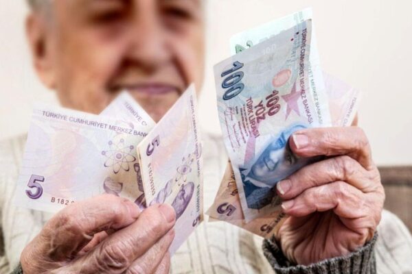 2025’te Emekli Olacaklar Daha Az Maaş Alacak