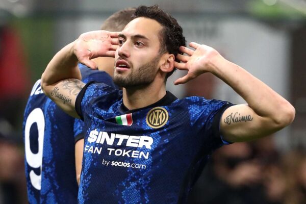 Hakan Çalhanoğlu Uluslararası Büyük Ödül!