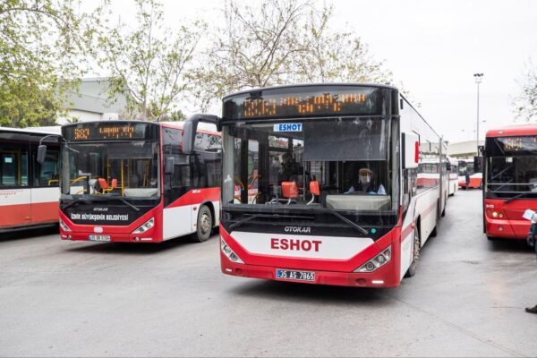 İzmir’de Toplu Ulaşıma Zam Geldi!