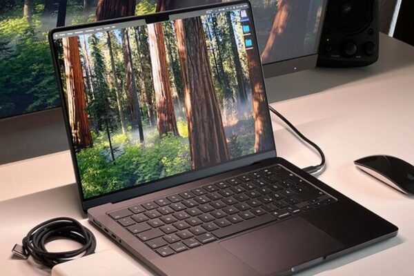 Apple MacBook Pro 14 İncelemesi! Yeni Model Neler Sunuyor?