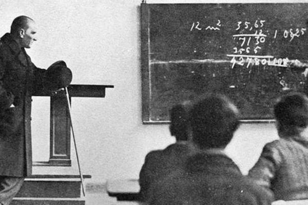 En Güzel 24 Kasım Öğretmenler Günü Mesajları