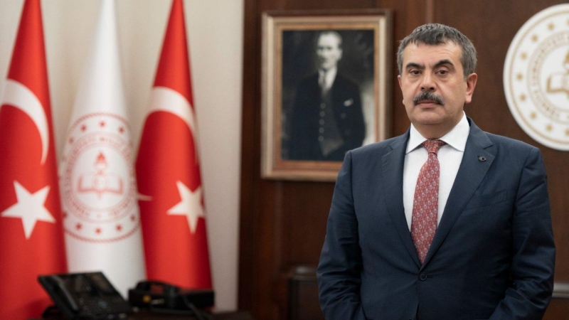 Bakan Tekin