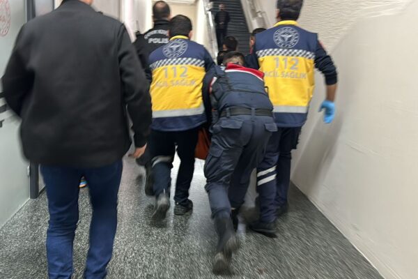 Bursa Adliye’sine Silahlı Saldırı Düzenlendi!