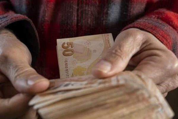 DİSK’ten Asgari Ücret Talebini Açıkladı