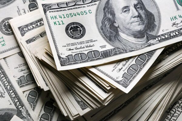 Dolar Yükselişini Sürdürüyor! İşte 13 Aralık Dolar Ve Euro Fiyatı