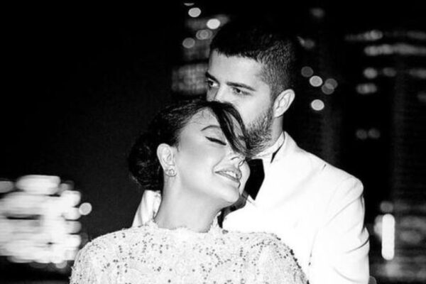 Ebru Gündeş ve Murat Özdemir Boşanmaktan Vazgeçti!