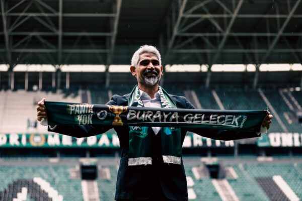 Kocaelispor Yeni Teknik Direktörle Anlaştı