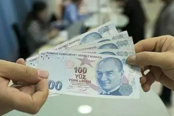 KYK Kredi Ne Zaman Yatıyor? KYK 2025 Kredileri Kaç Para Yatacak?