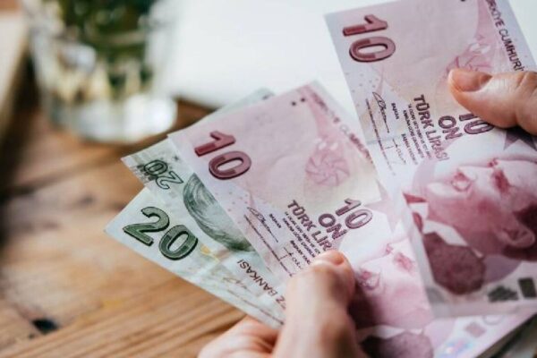 Hangi Meslek Kaç Para Maaş Alacak? İşte Zamlı Memur Maaşları