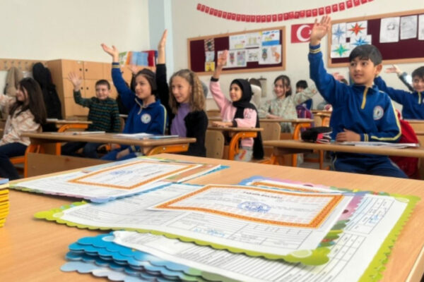 Okullar Ne Zaman 15 Tatile Girecek?