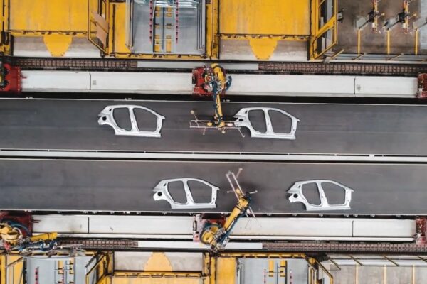 2024’ü rekorla kapatan otomotiv sektörü bu yıl 39 milyar dolar ihracat hedefliyor haberi