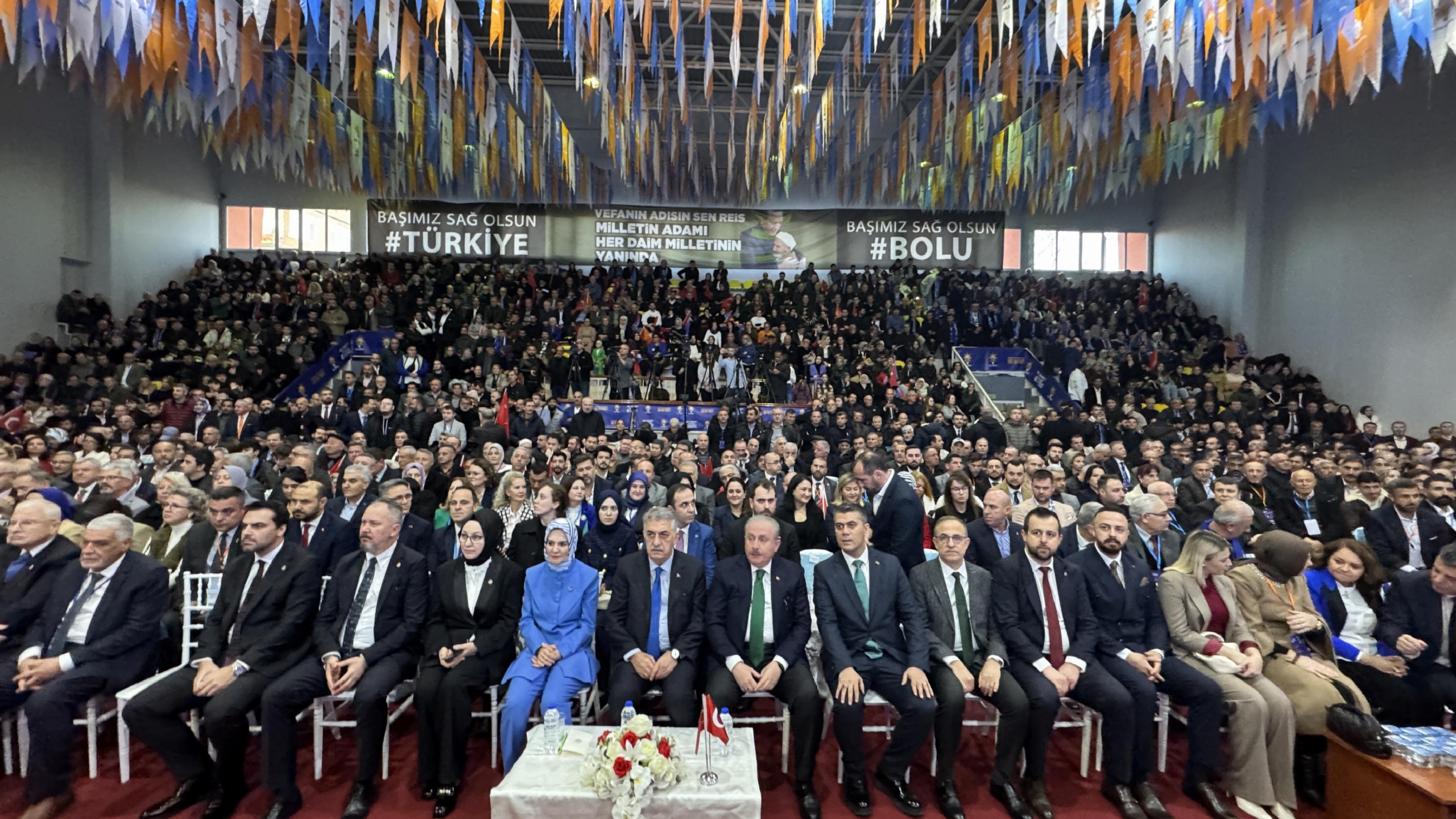 ak-parti-tekirdag-8-olagan-il-kongresi-haberi-YhdUf1n6.jpg