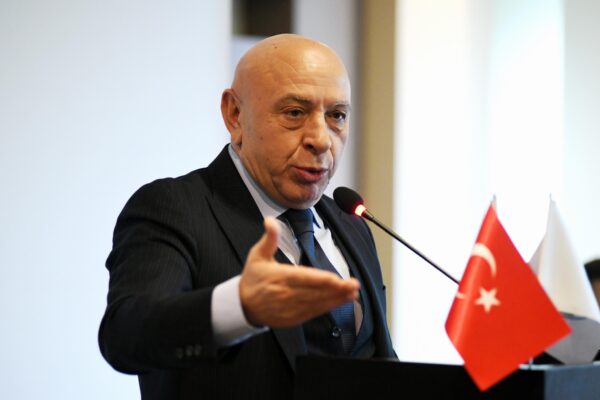 Akaryakıt sektörünün sorunları Çanakkale’de ele alındı haberi