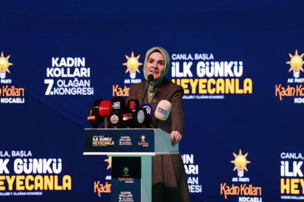 Bakan Göktaş, AK Parti Kocaeli Kadın Kolları 7. Olağan Kongresi’nde konuştu: