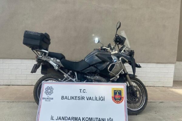 Balıkesir’de gerçekleşen operasyonlarda 45 sistemsiz göçmen yakalandı