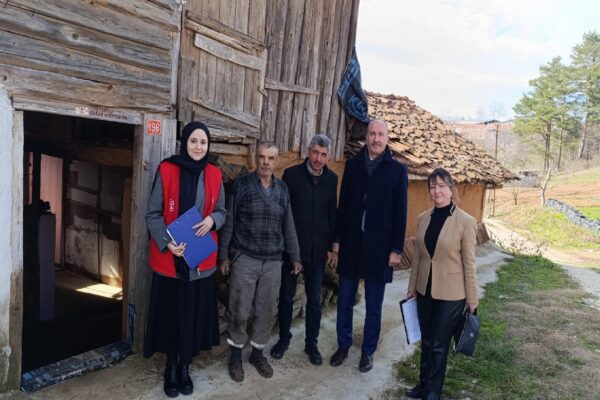 Bilecik Valiliği Açık Kapı Şube Müdürlüğü ekiplerinden ilçelere ziyaret haberi