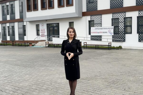 Bilecik’te kadın yöneticiler “rahim ağzı kanseri farkındalığı” için kamera karşısına geçti haberi