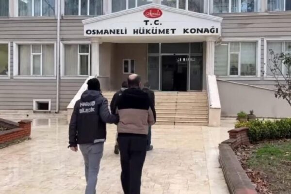 Bilecik’te uyuşturucu operasyonunda 2 şüpheli tutuklandı