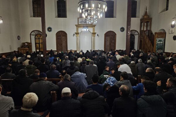 Bursa ve çevre illerde Miraç Kandili idrak edildi haberi