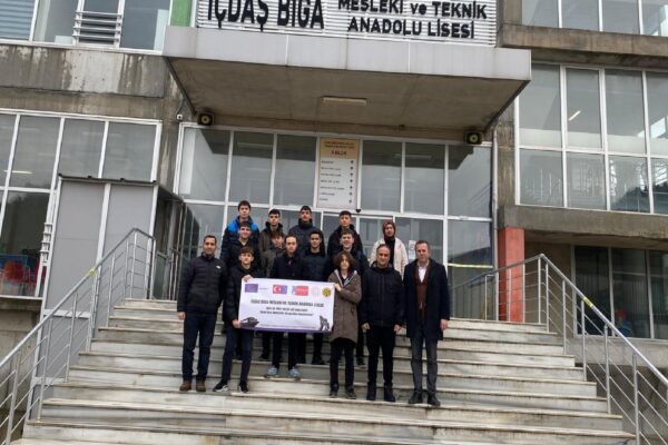 Çanakkale’de geleceğin gemi inşa uzmanı olacak öğrenciler Avrupa’da deneyim kazanıyor