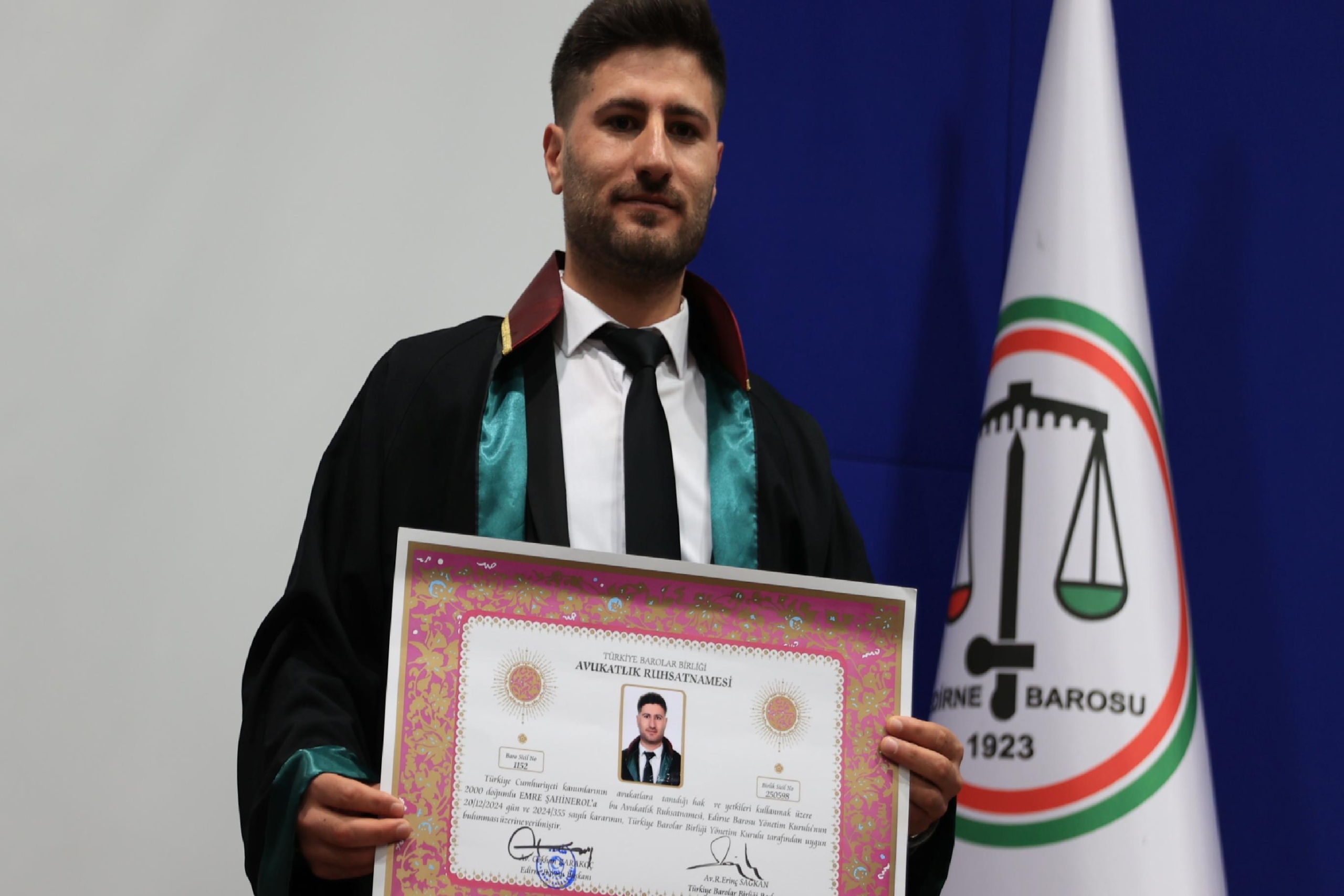 edirne-adliyesinde-mubasirlikten-avukatliga-uzanan-basari-hikayesi-haberi-44MIO9PM.jpg