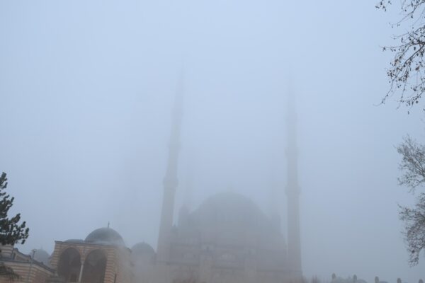 Edirne ve Tekirdağ’da sis etkili oldu haberi