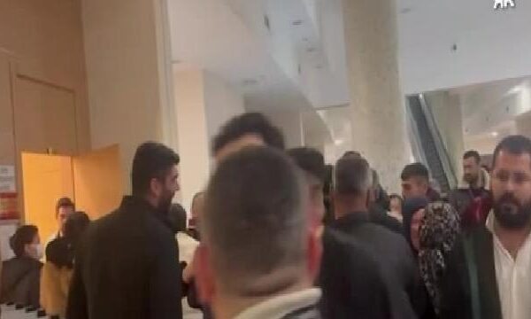 Eski milli futbolcu Serhat Akın’a silahlı saldırıya ilişkin sanıkların yargılanmasına başlandı haberi
