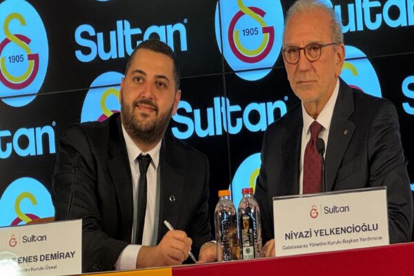 Galatasaray Kulübü ile içecek markası Sultan arasında sponsorluk anlaşması imzalandı haberi