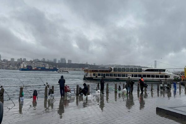 İstanbul’da sağanak aralıklarla tesirli oluyor