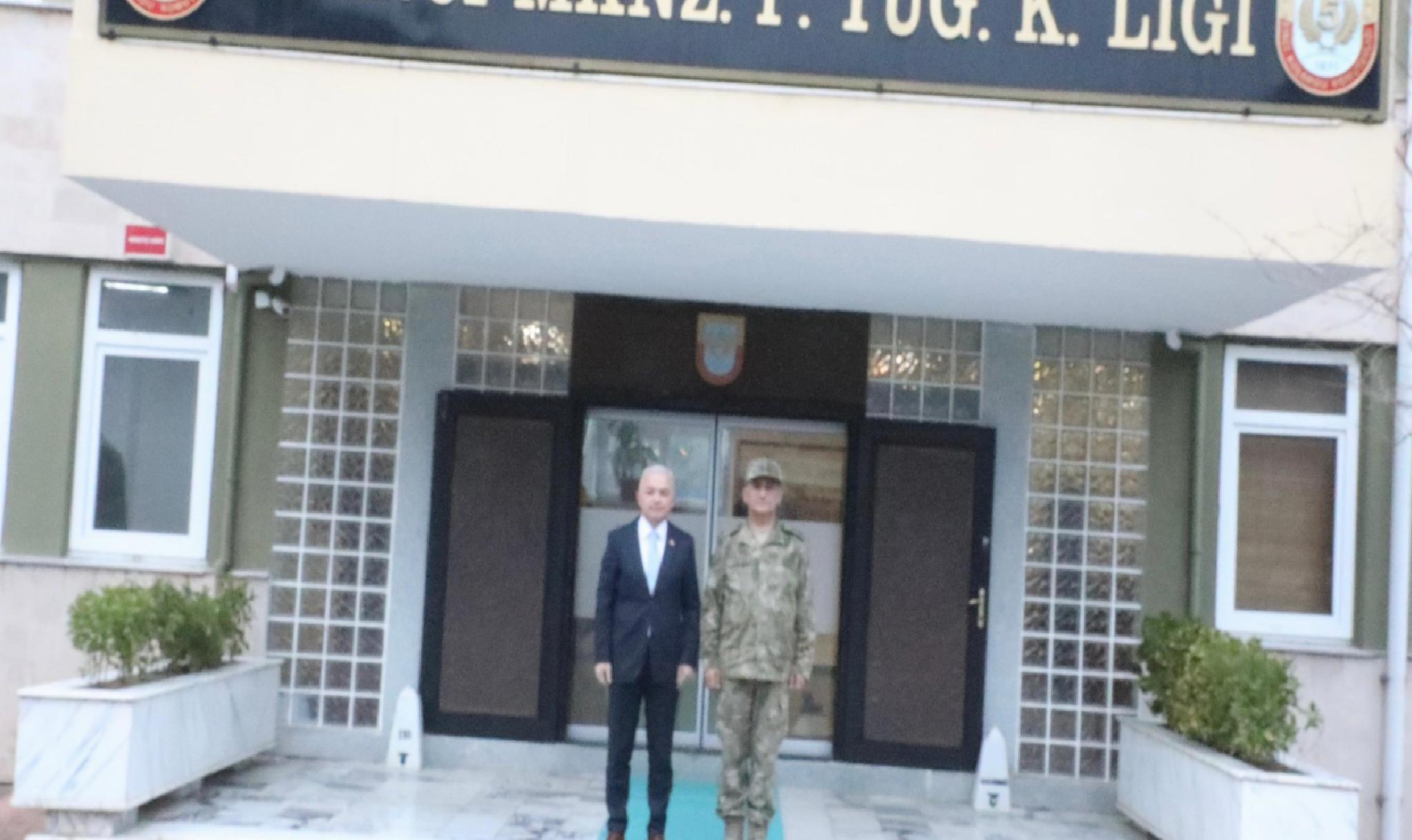 kirklareli-valisi-turan-ziyaretlerde-bulundu-haberi-BxxpElSR.jpg