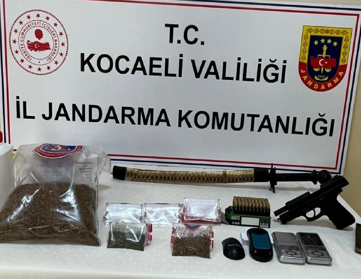 kocaelide-uyusturucu-operasyonunda-1-zanli-tutuklandi-CCKTQUgp.jpg