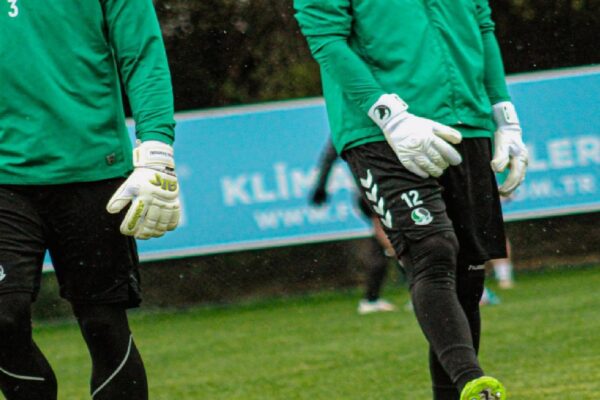 Sakaryaspor, Ankara Keçiörengücü maçının hazırlıklarını sürdürdü